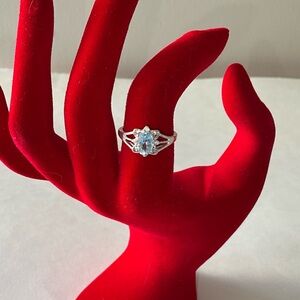 avon 925 sterling ring aquamarine Size 5.75